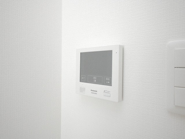 セキュリティ　防犯面に配慮したＴＶモニターホン付きです！
