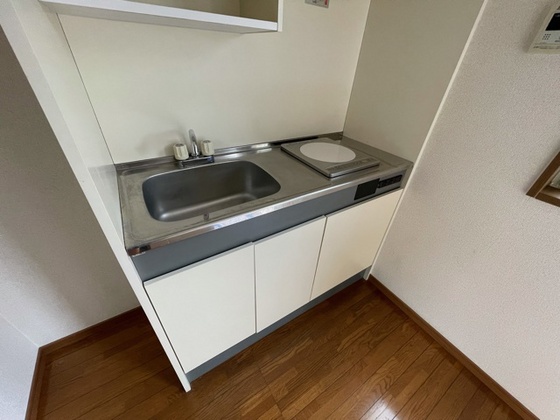 キッチン　※別部屋の写真です