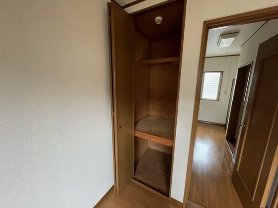 収納　※別部屋の写真です