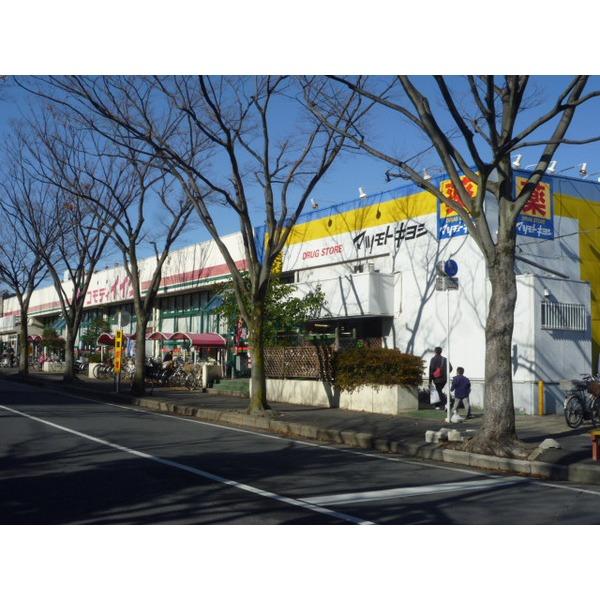ドラックストア　マツモトキヨシ新松戸中央店（ドラッグストア）まで761m