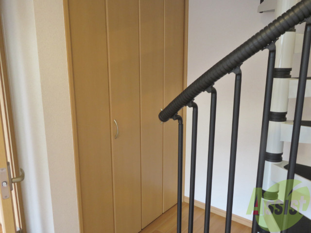 収納　収納場所です。お荷物やお洋服はこちらへ。