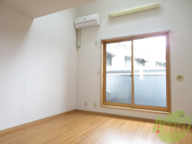 居室・リビング　リビングです。綺麗で過ごしやすそうな印象のお部屋でした。