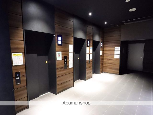 ロビー　ロビー