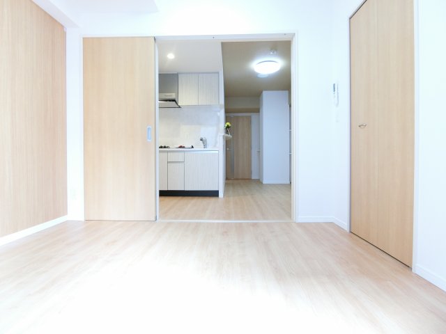 居室・リビング　詳細は、RISUMO江坂本店→06-6155-7137まで♪