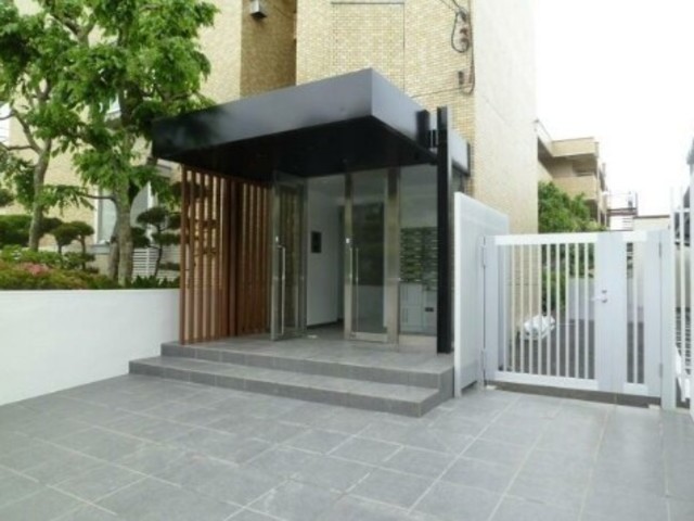 エントランス　エントランス部分