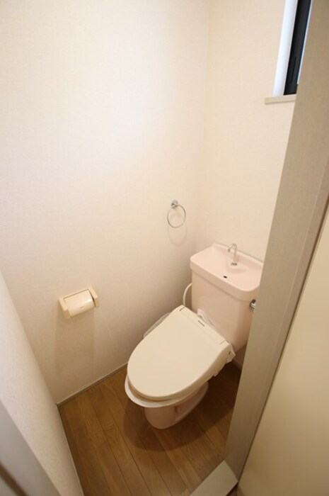 トイレ　トイレ