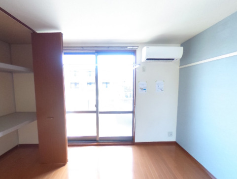 居室・リビング　※現況優先