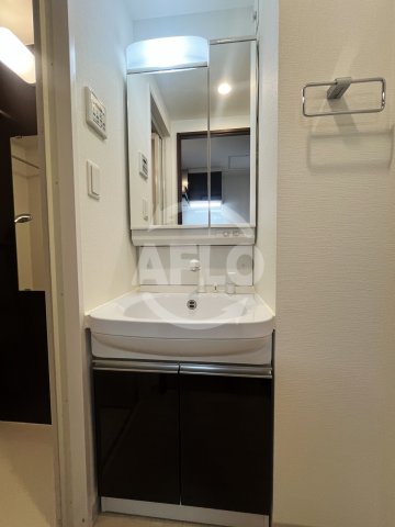 洗面設備　サムティ都島North　独立洗面台