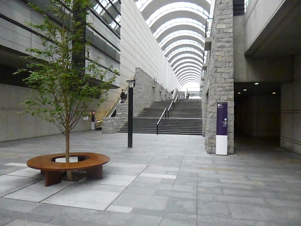 ショッピングセンター　東京オペラシティ（ショッピングセンター）まで954m