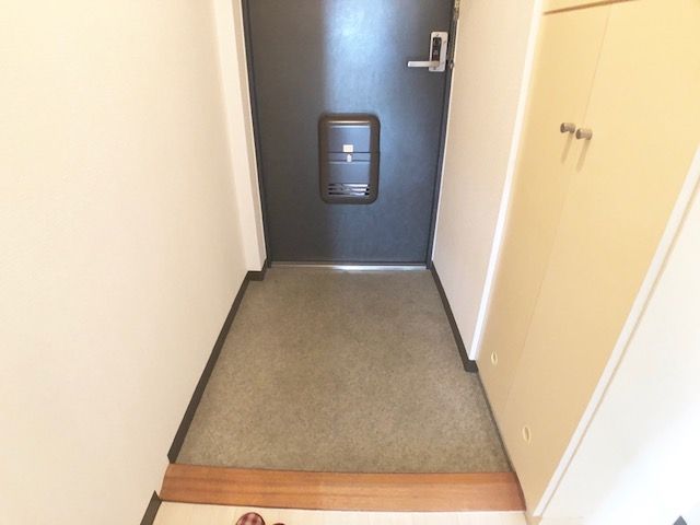 玄関　シューズＢＯＸ。