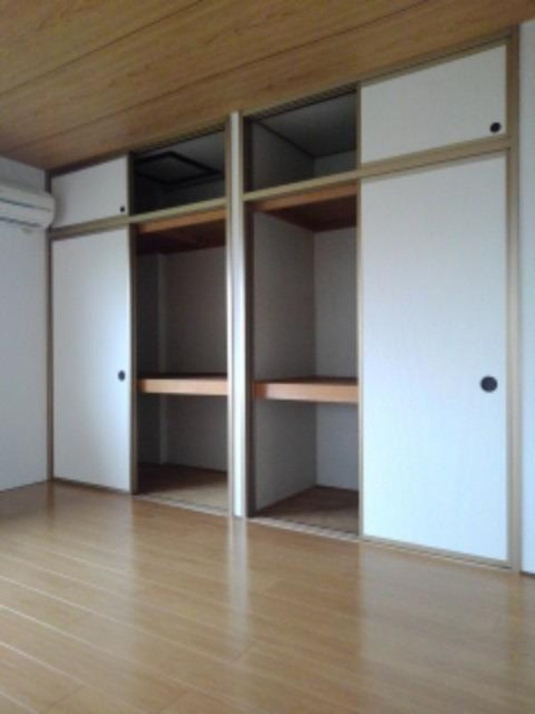 収納　図面と現状に相違がある場合には現状を優先