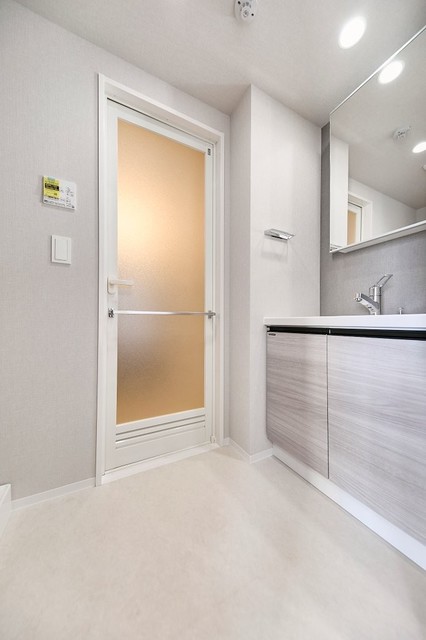 洗面設備　※写真は同タイプ住戸です。