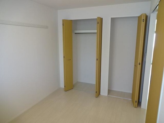 収納　※別部屋の写真です