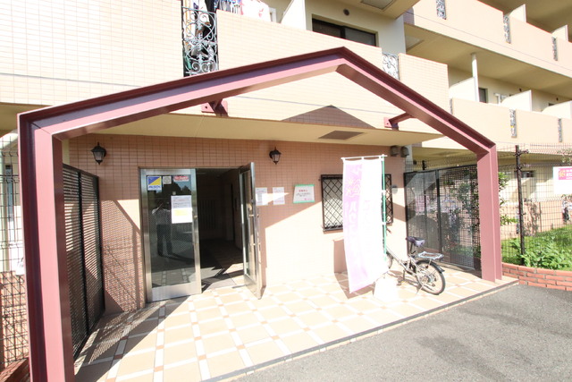 エントランス　建物入口
