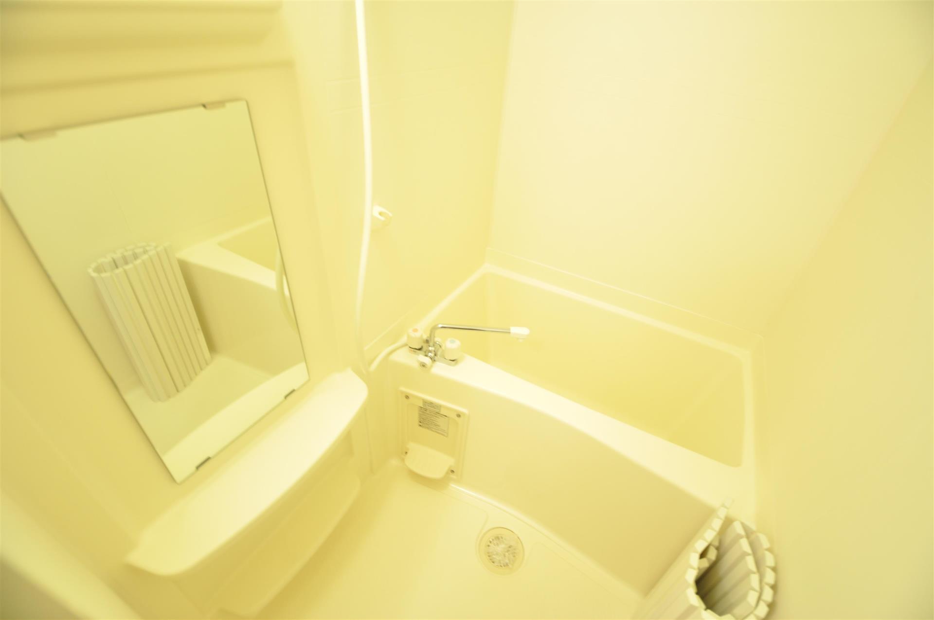 バス・シャワールーム　浴室　※207号室参照。