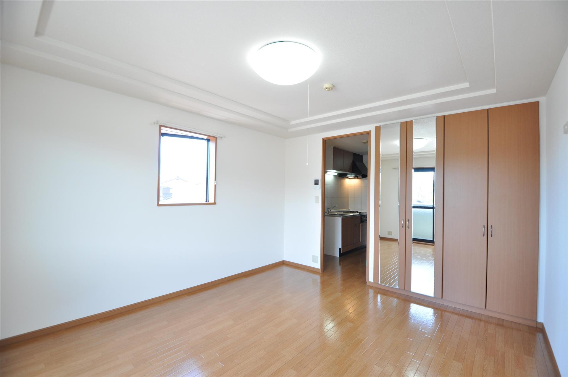 居室・リビング　9.1帖洋室　※207号室参照。