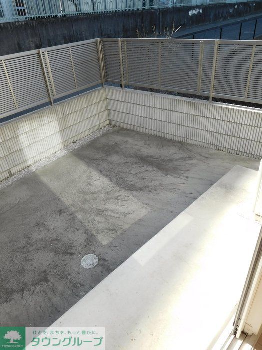 庭　★ゆとりのあるテラス★