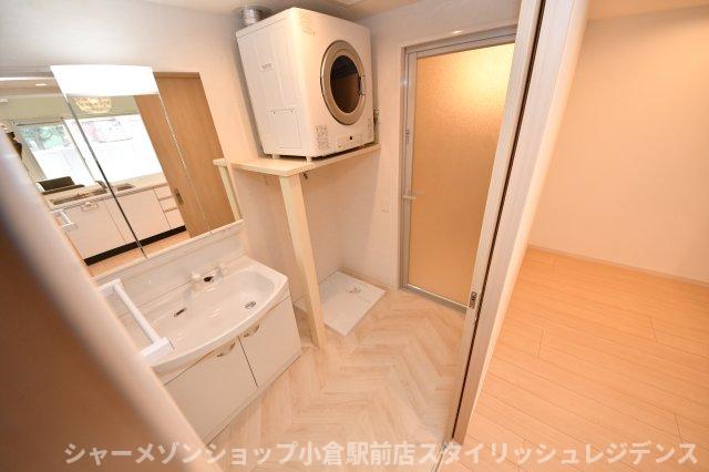 洗面設備　現況と異なる場合は現況を優先します