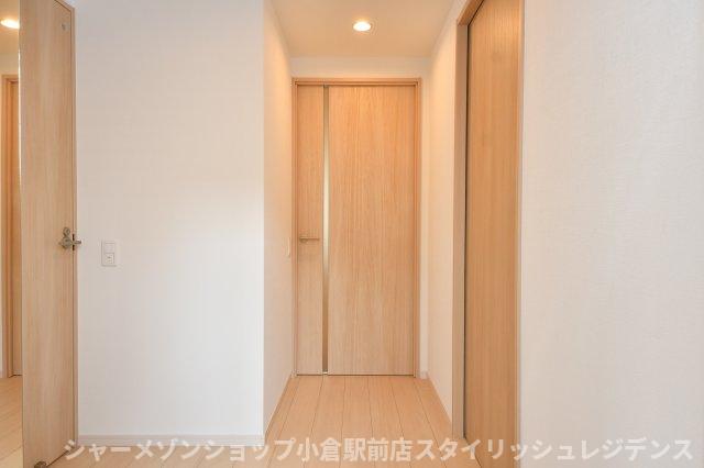 玄関　現況と異なる場合は現況を優先します