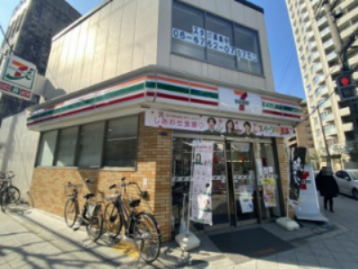 コンビニ　セブン-イレブン 大阪内久宝寺４丁目店（コンビニ）まで181m