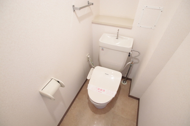 トイレ　トイレスペースです