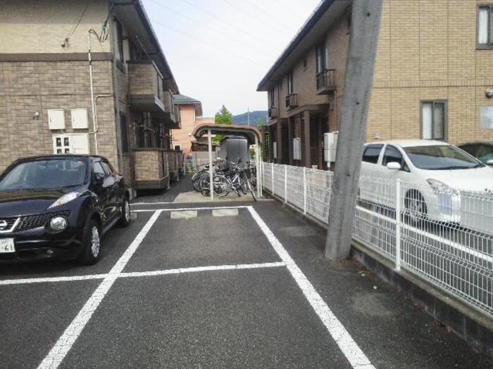 その他共有部分　アパート南側