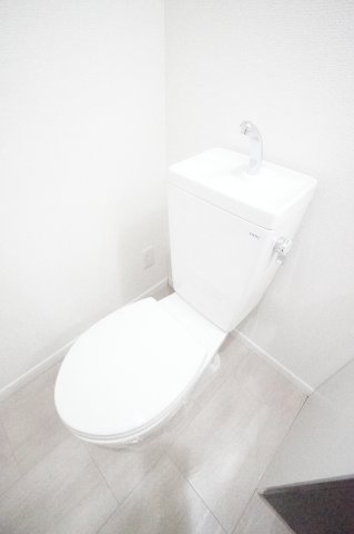 トイレ　※同物件・同タイプの写真です。