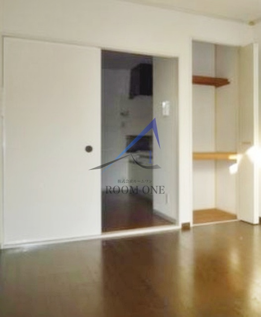 居室・リビング　洋室のお部屋です。