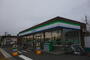 コンビニ　ファミリーマート新潟文京町店（コンビニ）まで526m