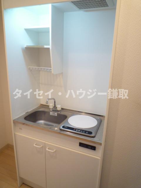 キッチン　１口ＩＨコンロ付きです