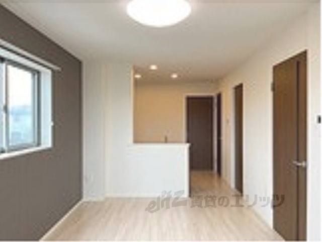 居室・リビング　同仕様