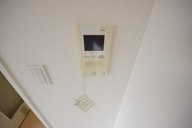 セキュリティ　モニタ付インターホン