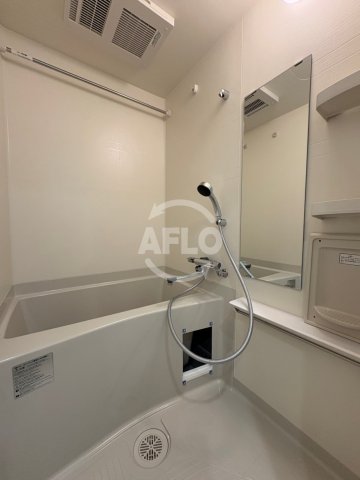 バス・シャワールーム　ソルテラスOSAKA緑橋クレアスト　　浴室