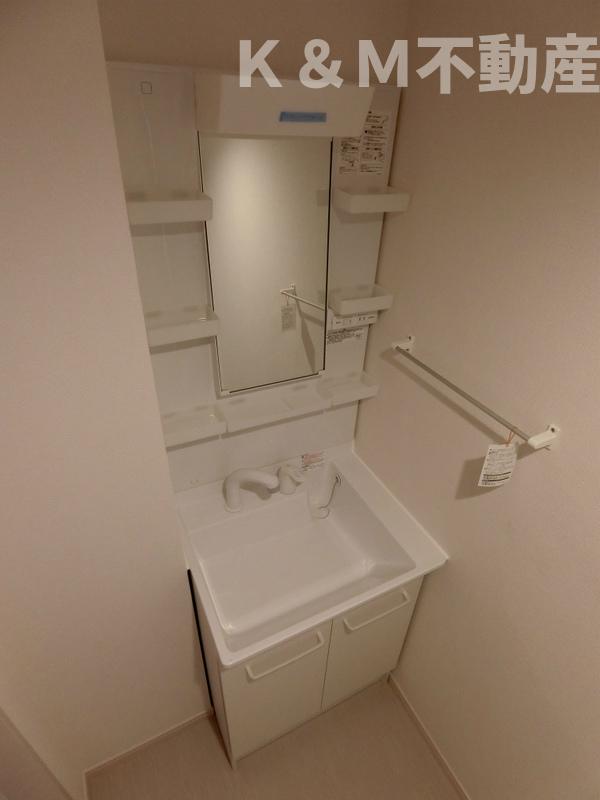 洗面設備　使いやすい洗面所です