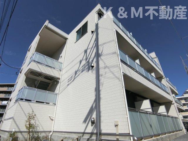 建物外観　建物外観を気になさる方へ、見た目の良い物件です