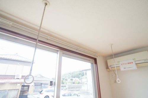 その他設備　室内物干し付♪