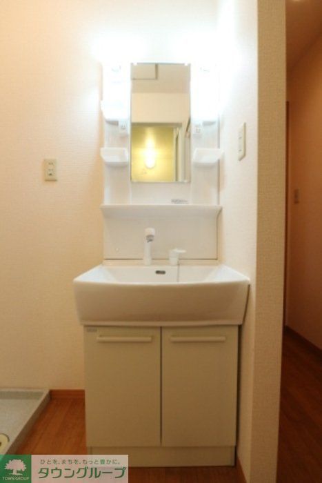 洗面設備　※別号室参考写真です