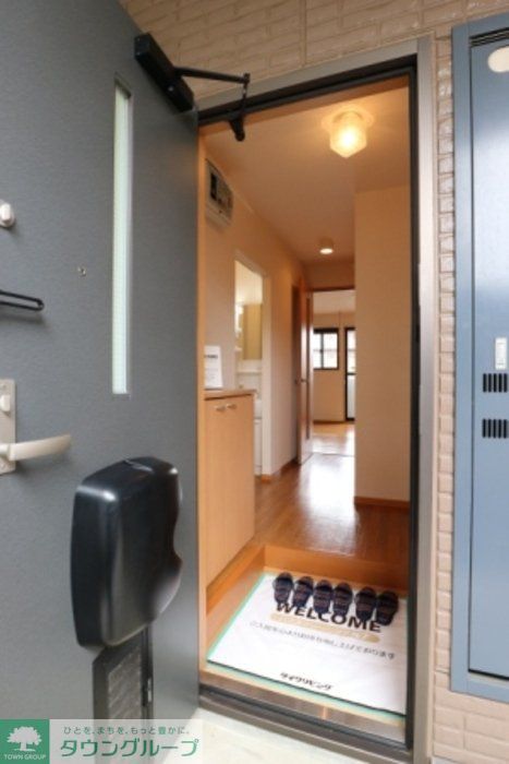 玄関　※別号室参考写真です