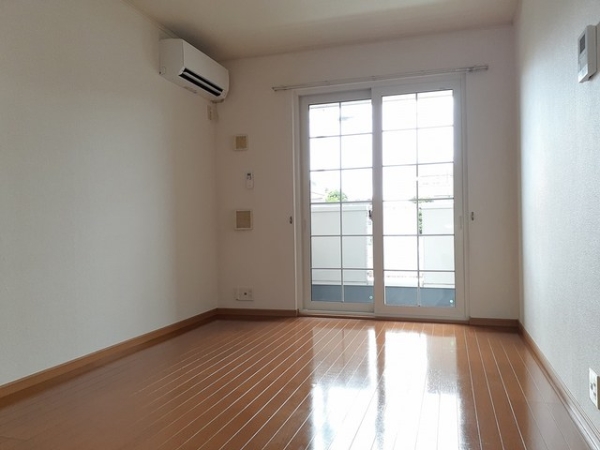 居室・リビング　日当たり良好