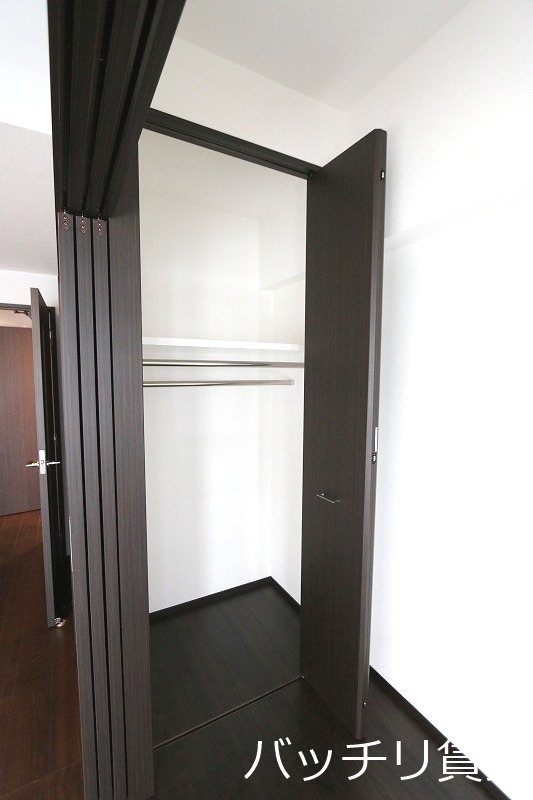 収納　画像は別号室タイプの為、現状を優先