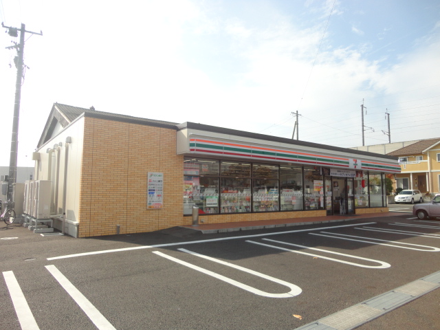 コンビニ　セブンイレブン 長野川中島駅前店（コンビニ）まで526m