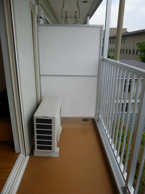 バルコニー　※写真は　405号室