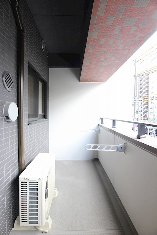 バルコニー　※別号室の参考写真になります。