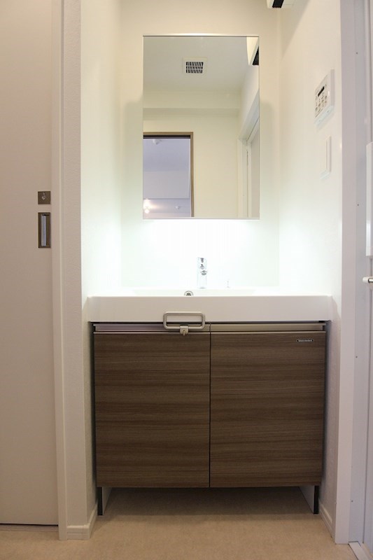 洗面設備　※別号室の参考写真になります。