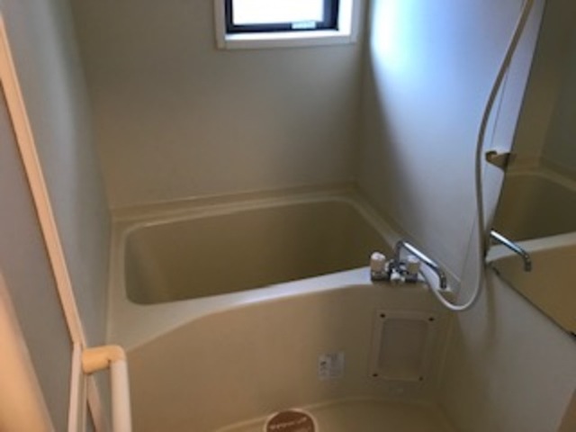 バス・シャワールーム　浴室