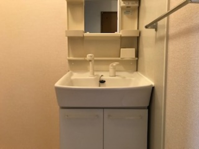 洗面設備　洗髪洗面化粧台