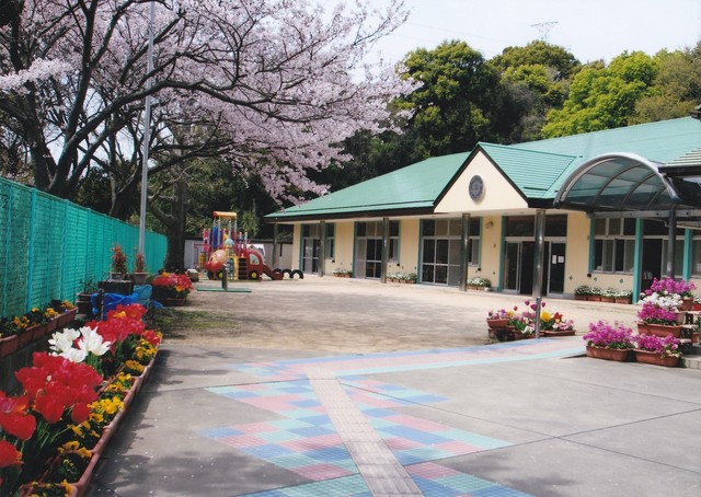 幼稚園・保育園　認定こども園教円幼稚園（幼稚園・保育園）まで658m