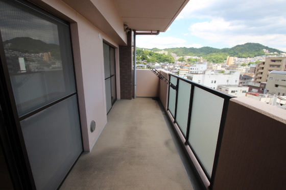 バルコニー　※別部屋の写真です