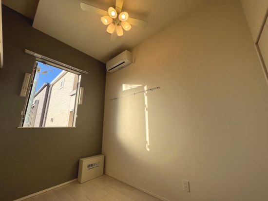 居室・リビング　居室