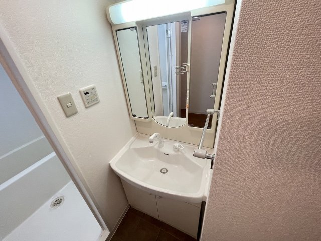 洗面設備　洗面所です